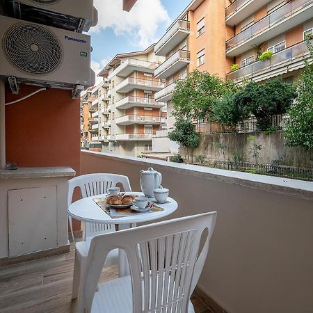 רומא Emily Valles Apartment Saint Peter'S מראה חיצוני תמונה