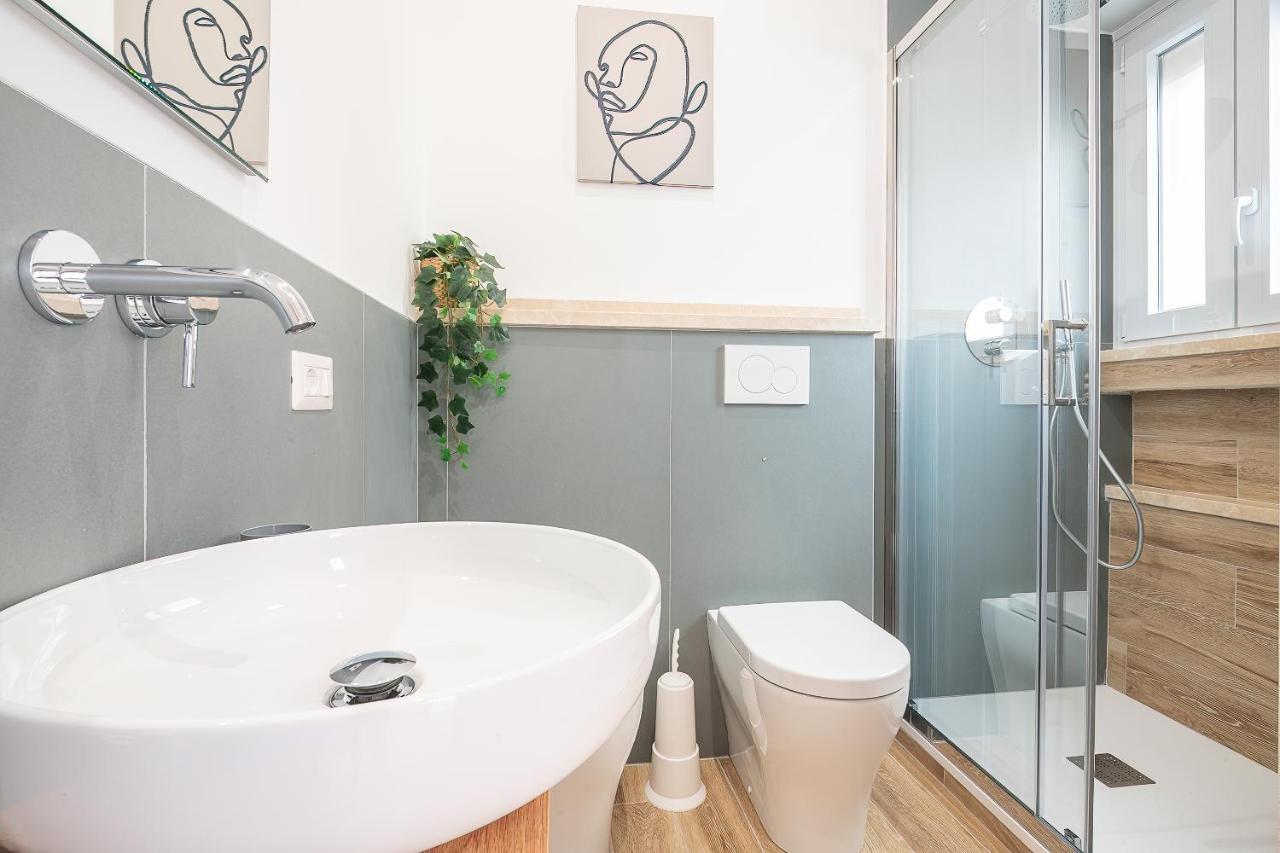 רומא Emily Valles Apartment Saint Peter'S מראה חיצוני תמונה